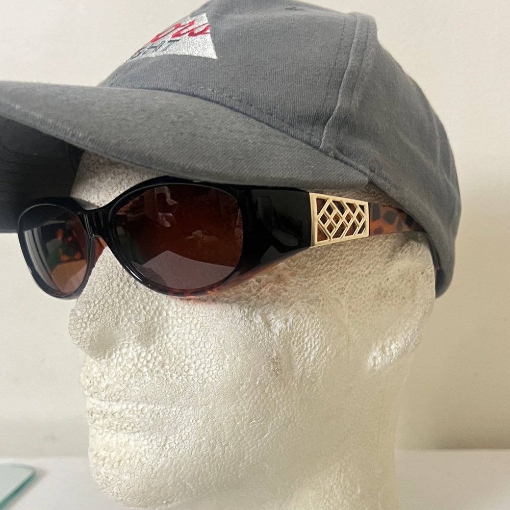 Foster Grant Brown Sunglasses 0S